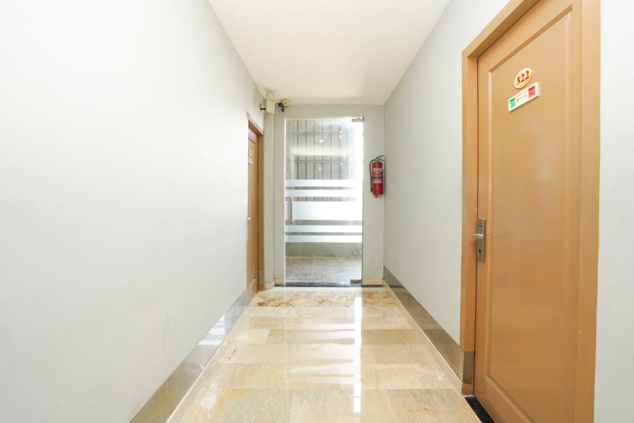 Avi Hotel Surabaya Ngoại thất bức ảnh